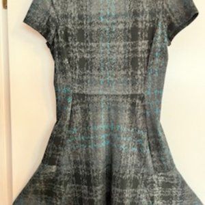BETSEY JOHNSON SIZE SMALL SWIRL DRESS